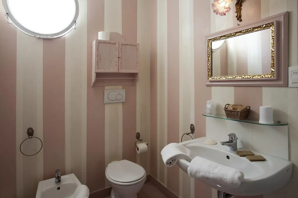 Villa Amelia Rooms Marina di Pietrasanta 0*,