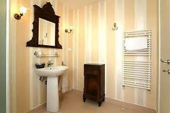 Villa Amelia Rooms マリーナ・ディ・ピエトラサンタ イタリア
